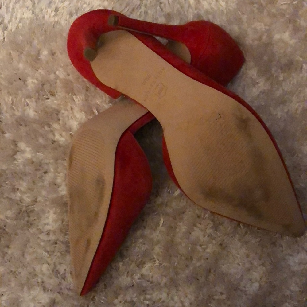 Pumps - Picture 4 of 5